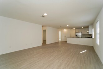 8822 Barrow Path in Converse, TX - Building Photo - Building Photo