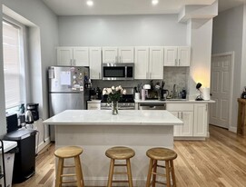 38 Regent St in Boston, MA - Building Photo
