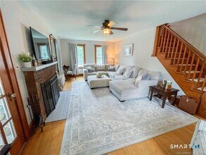 16 Meriden Ave in Meriden, CT - Building Photo - Building Photo