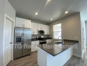 1130 S 4380 W in Hurricane, UT - Building Photo - Building Photo