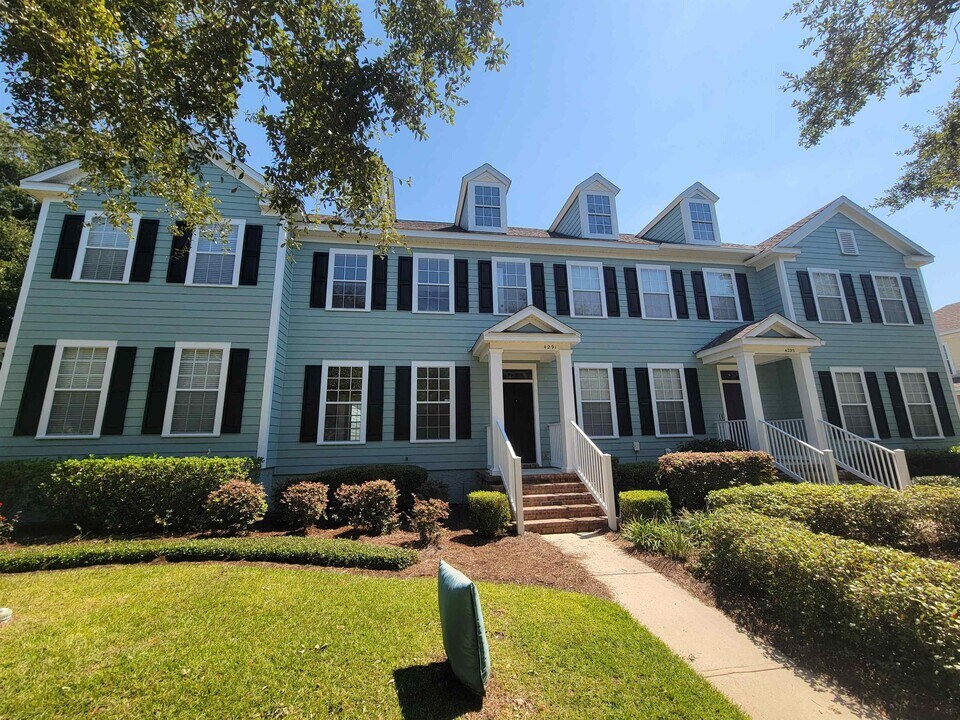 4291 Four Oaks Blvd in Tallahassee, FL - Building Photo