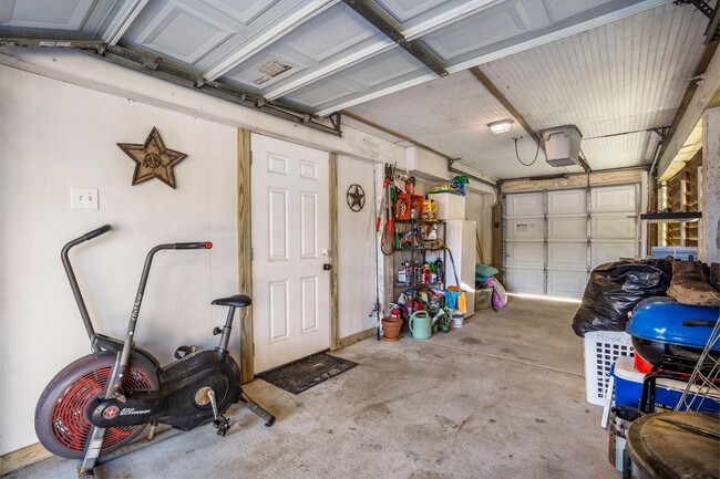 3827 Las Palmas St in Galveston, TX - Building Photo - Building Photo