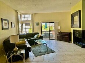 2601 S Broadmoor Dr in Palm Springs, CA - Building Photo - Building Photo