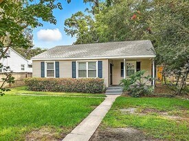 5239 Cruz Rd in Jacksonville, FL - Building Photo