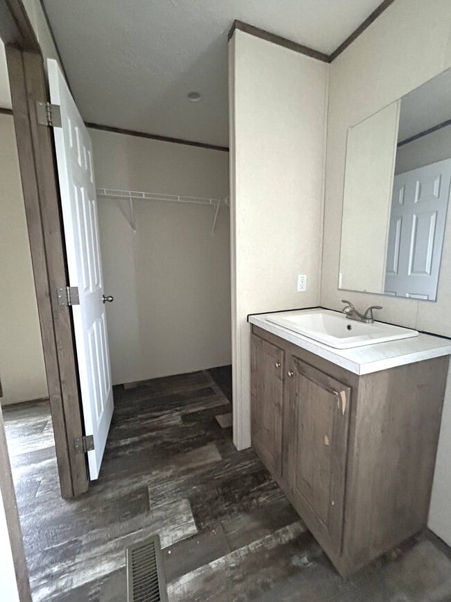 575 Payne Creek in Russellville, AL - Building Photo - Building Photo