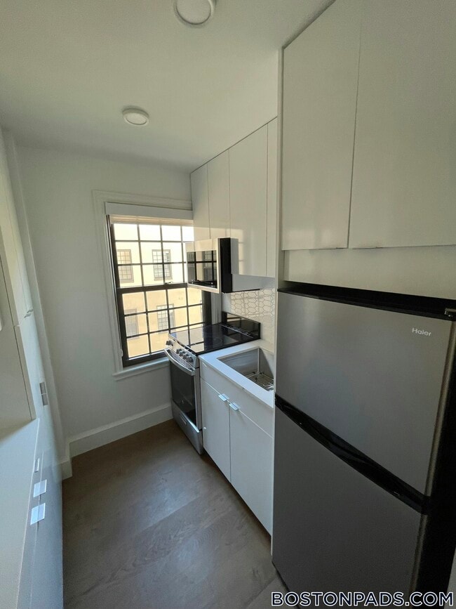 1200 Massachusetts Ave