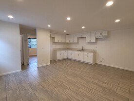 15950 Devonshire St in Los Angeles, CA - Building Photo