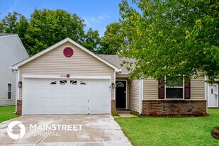 13066 N Becks Grove Dr in Camby, IN - Building Photo