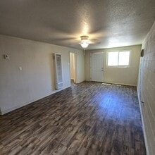 541 Cardenas Dr SE in Albuquerque, NM - Building Photo - Building Photo