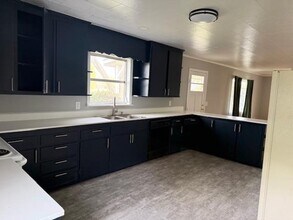 2205 Stewart St in Fuquay Varina, NC - Building Photo - Building Photo