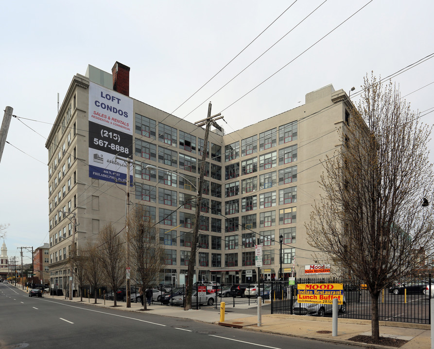 444 lofts in Philadelphia, PA - Building Photo