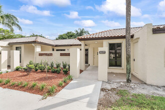 3127 Kingswood Terrace in Boca Raton, FL - Building Photo - Building Photo