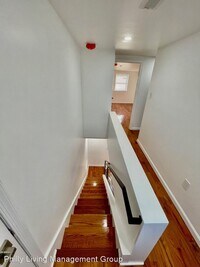 2623 E Seltzer St photo'