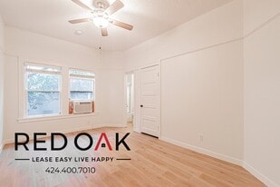 2200 Toberman St in Los Angeles, CA - Building Photo