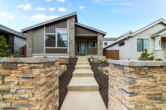 62661 McClain Dr in Bend, OR - Building Photo - Building Photo