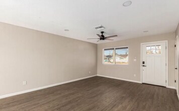 1217 W Elna Rae St in Tempe, AZ - Building Photo - Building Photo