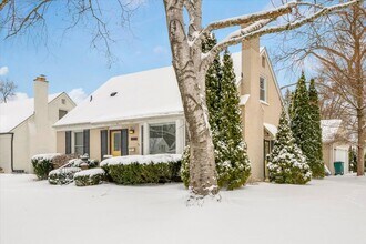 2299 W Lincoln St in Birmingham, MI - Building Photo - Building Photo