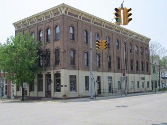 Main & Sandusky in Mechanicsburg, OH - Building Photo