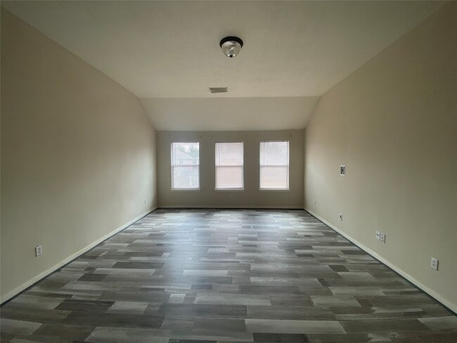 21239 Rush Hollow Ct