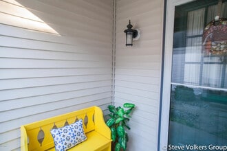 4548 Whisperwood Ct SE in Kentwood, MI - Building Photo - Building Photo