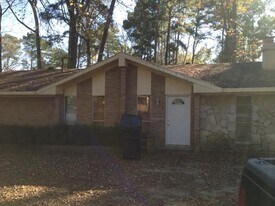 831 Flournoy Lucas Rd