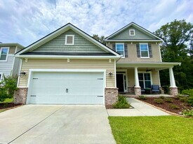 112 Sago Palm Dr in Bluffton, SC - Building Photo