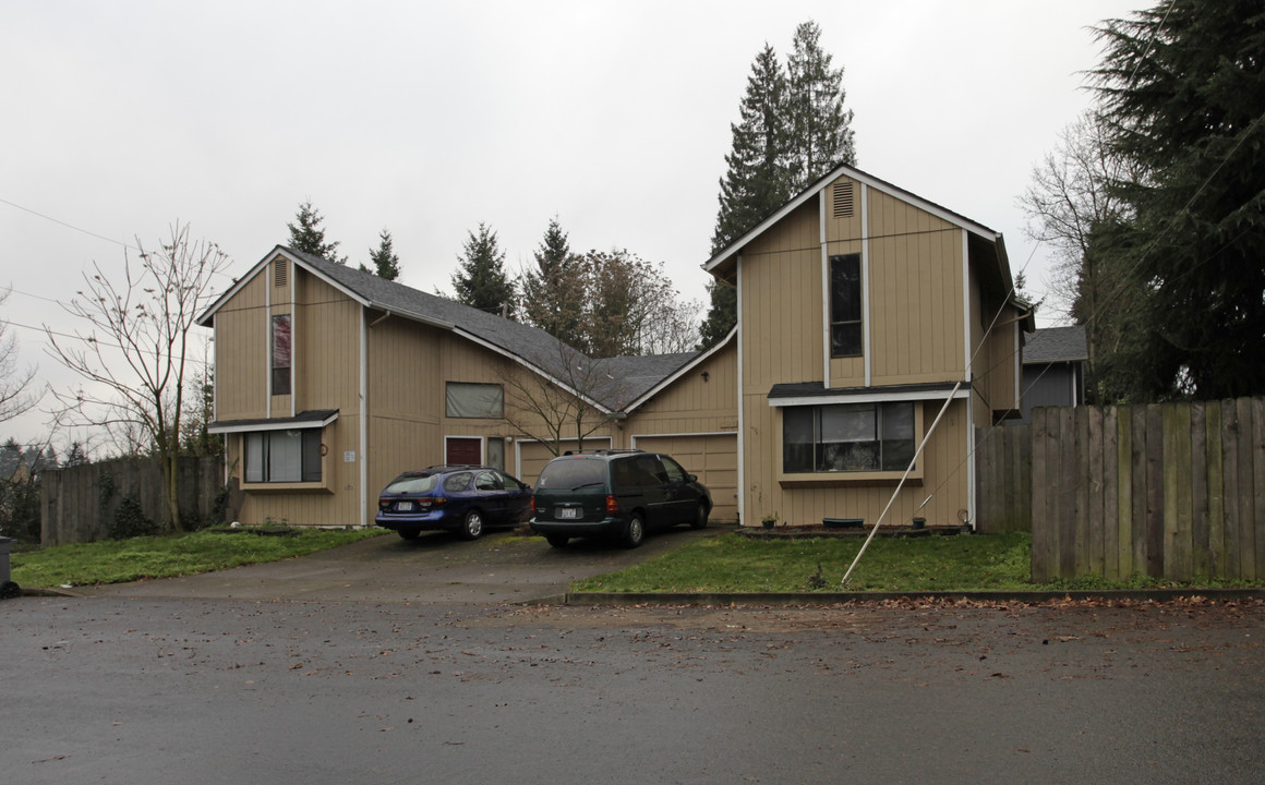 3921 I St in Vancouver, WA - Foto de edificio