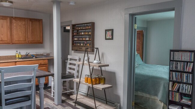 137 W Tomichi Ave in Gunnison, CO - Building Photo - Building Photo