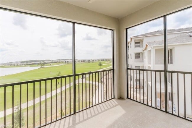 property at 5527 Double Eagle Cir