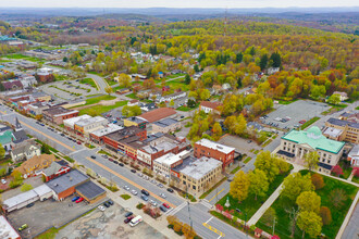 422 Broadway in Monticello, NY - Building Photo - Building Photo