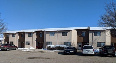 Nevada Square Townhomes in Benson, MN - Building Photo - Other