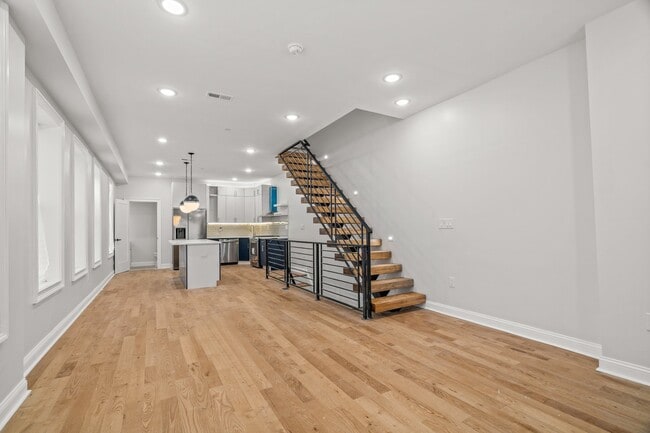 2655 Wilder St, Unit B in Philadelphia, PA - Foto de edificio - Building Photo