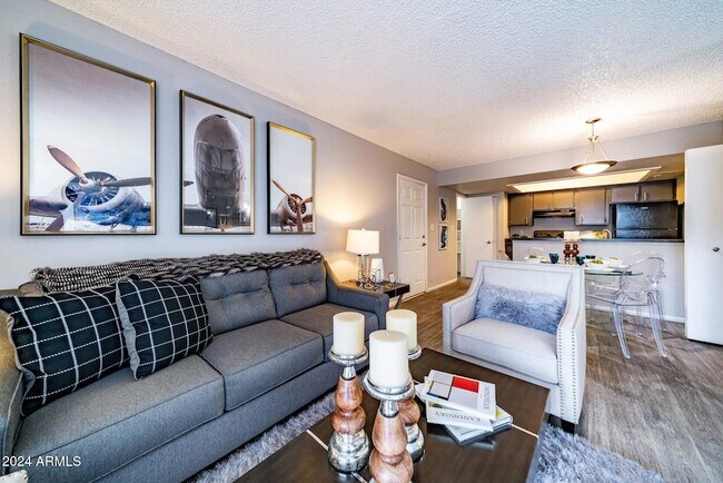 949 S Longmore, Unit 1 in Mesa, AZ - Building Photo - Building Photo