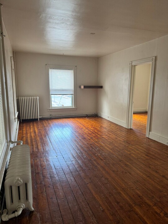 22 Clark St in Hudson Falls, NY - Building Photo