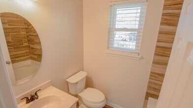 106 Sunrise Rd in Charleston, SC - Building Photo - Building Photo
