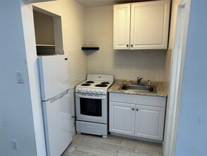 52 Florida St in Long Beach, NY - Building Photo - Building Photo
