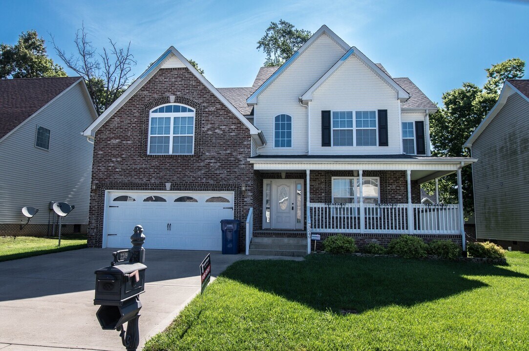 3349 Melissa Ln in Clarksville, TN - Building Photo