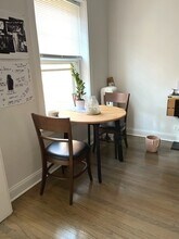 1060 W Thorndale Ave in Chicago, IL - Building Photo - Building Photo