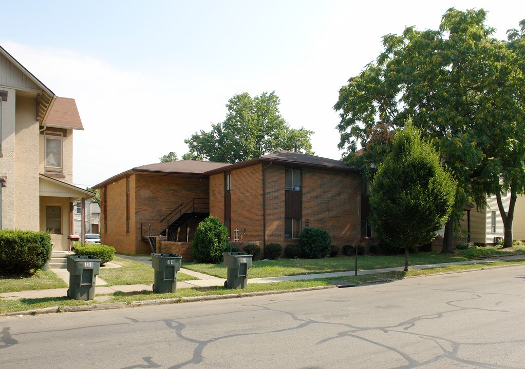 106-110 W King Ave in Columbus, OH - Building Photo