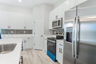 3076 SW 168th Loop in Ocala, FL - Building Photo - Building Photo