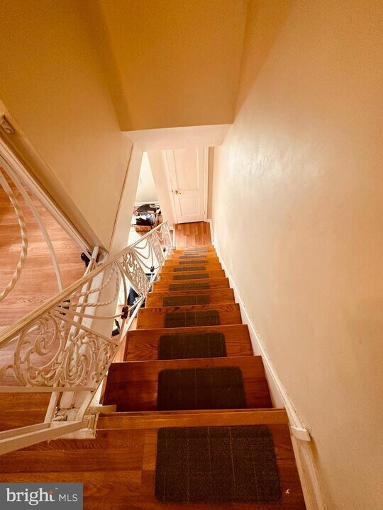 2119 Lardner St Photo