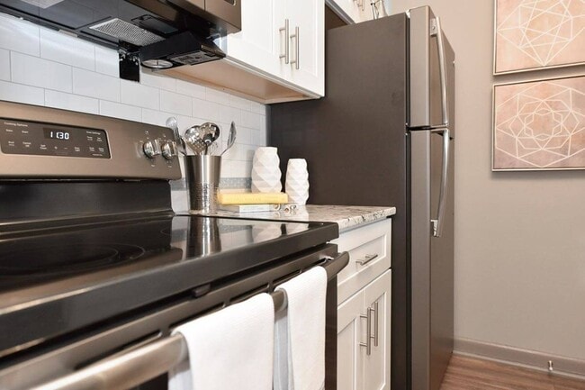 Element in Lexington, KY - Foto de edificio - Building Photo