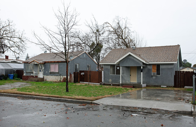 753-755 Angelus St in Turlock, CA - Building Photo - Building Photo