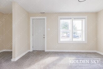 802 E 25th St in Muncie, IN - Foto de edificio - Building Photo