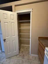 808 SE Maui Ln in Madras, OR - Building Photo - Building Photo