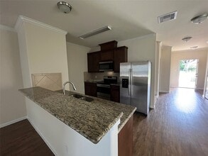 1090 N Colbert St in Dayton, TX - Building Photo - Building Photo