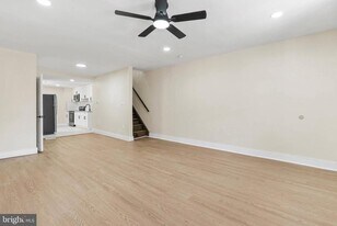 1221 N 50th St in Philadelphia, PA - Building Photo