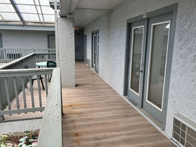 14825 Windward Dr in Corpus Christi, TX - Building Photo - Building Photo