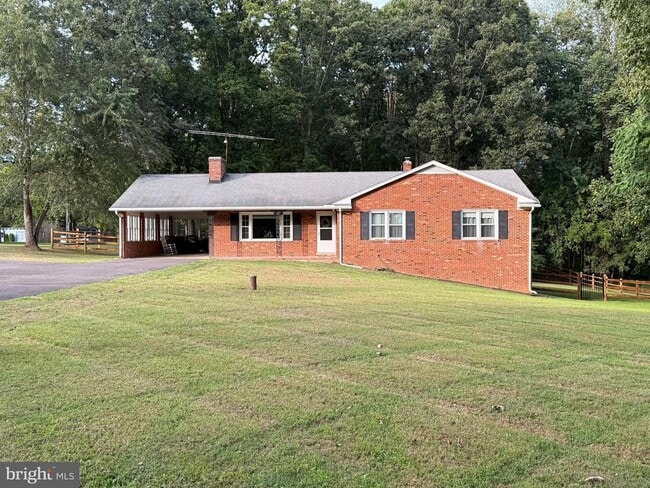 property at 9405 Mountain Run Lake Rd