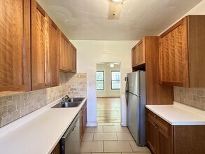 3520 N Broadway in Chicago, IL - Building Photo - Building Photo